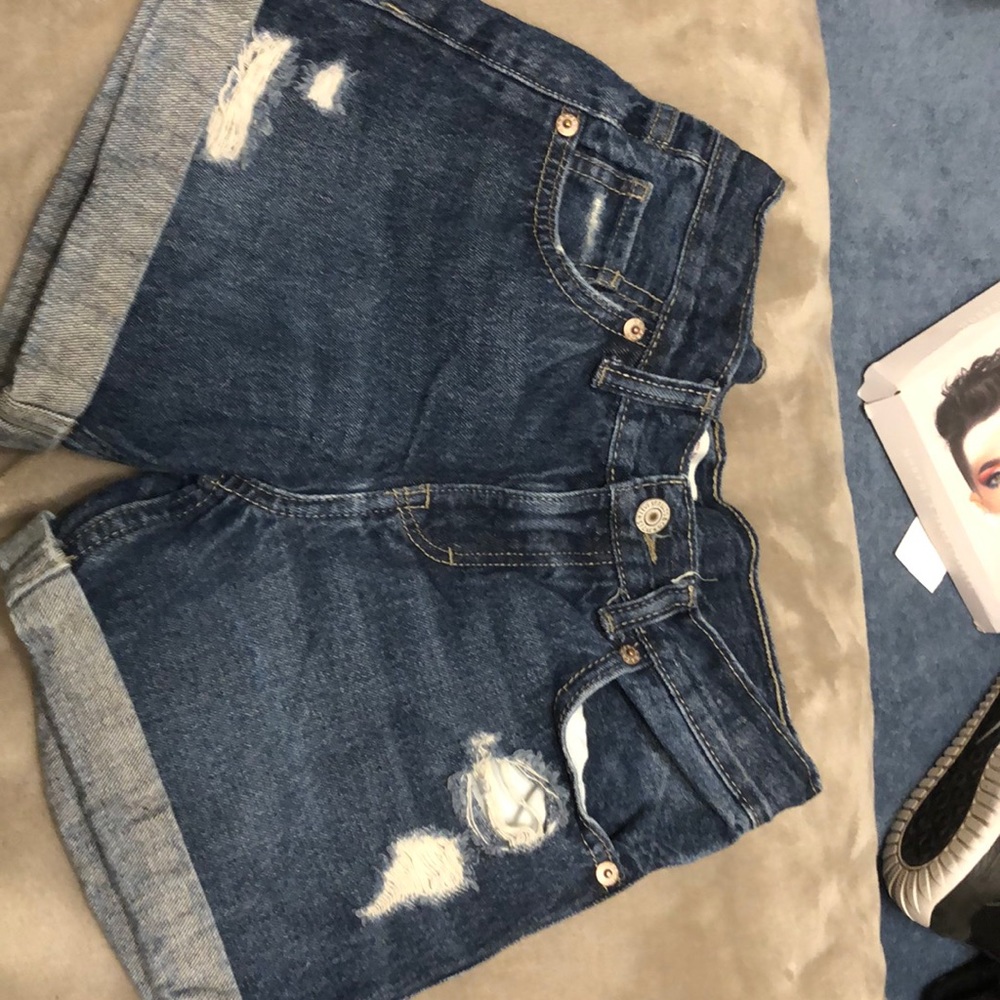 Levi shorts